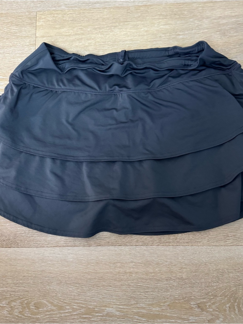 Athleta Gray Tiered Athletic Skirt